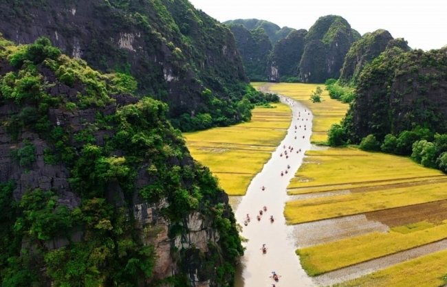 Hình ảnh tỉnh Ninh Bình đẹp như mơ trong MV của Quách Beem