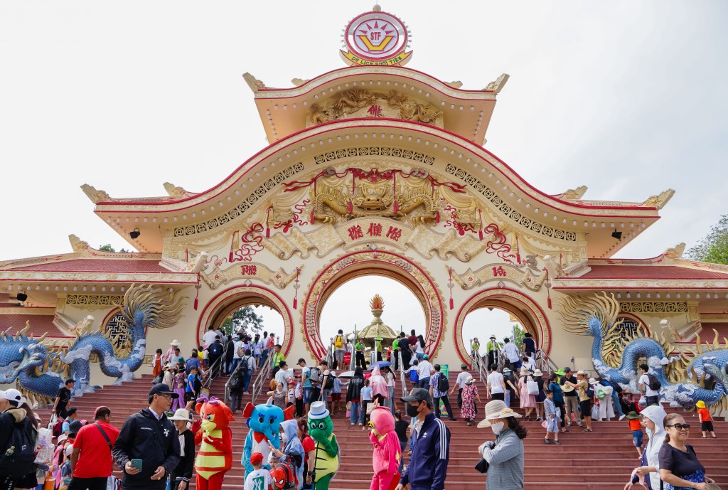 Suối Tiên Farm Festival 2025 - Lễ hội Trái Cây Nam Bộ lần thứ 21 sắp được tổ chức