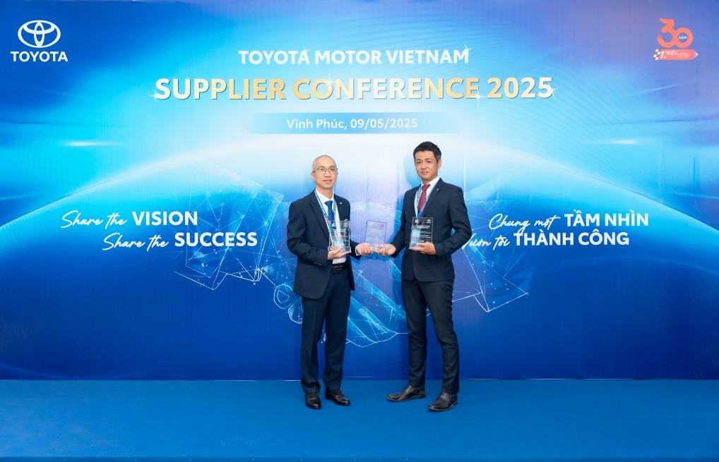 Bridgestone Việt Nam lần đầu được Toyota vinh danh về môi trường, đánh dấu 8 năm duy trì chất lượng ổn định