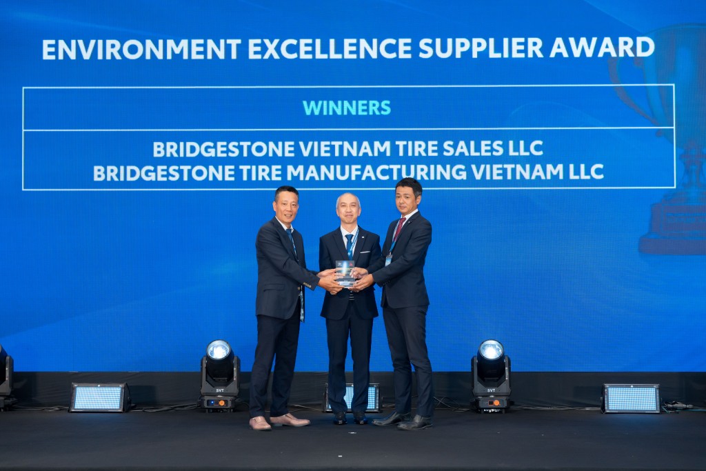Lần đầu tiên, Bridgestone Việt Nam được nhận Giải thưởng Nhà cung cấp có hệ thống quản lý Môi trường tốt nhất năm 2024