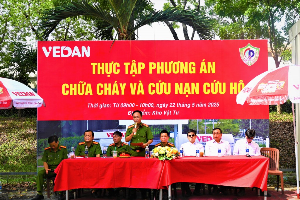 Thượng tá Nguyễn Đình Khuyên - Phó Trưởng Phòng PC07 nhận xét đánh giá buổi thực tập Thượng tá Nguyễn Đình Khuyên - Phó Trưởng Phòng PC07 nhận xét đánh giá buổi thực tập
