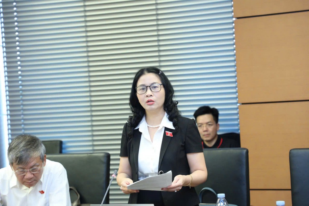Hà Nội dự kiến cần khoảng 1.800 tỷ đồng để miễn học phí