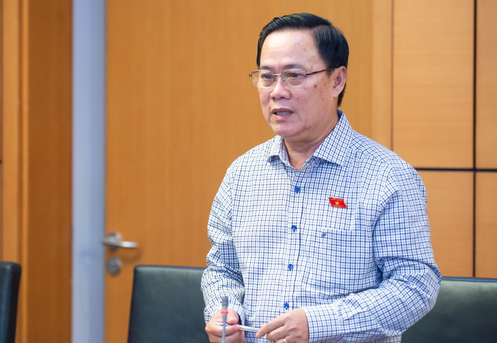 Đất để hoang hóa rất lãng phí nên phải đánh thuế