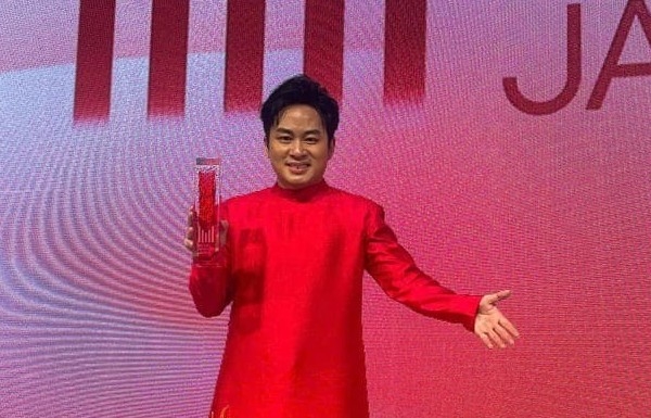 MAJ 2025 - Khởi đầu mới cho sự nghiệp âm nhạc của Tùng Dương