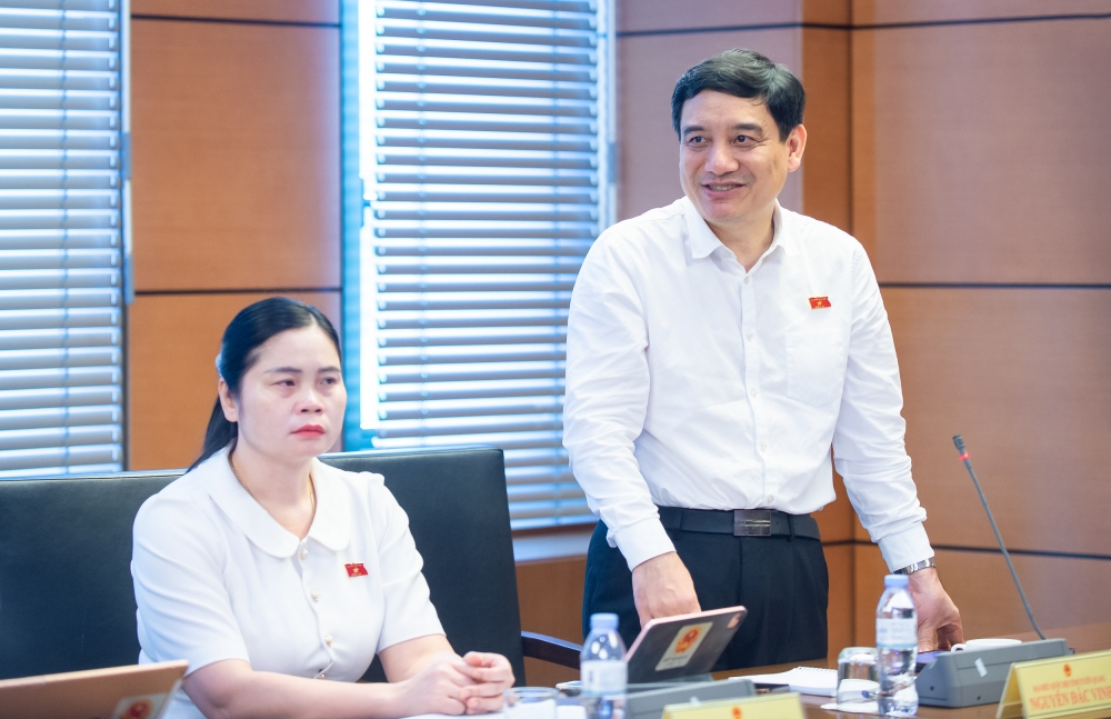 Miễn học phí sẽ giảm gánh nặng chi phí cho hàng chục triệu gia đình