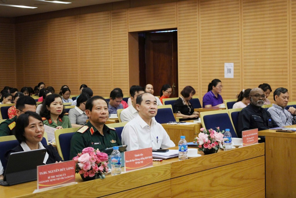 Các đại biểu tham dự Hội nghị