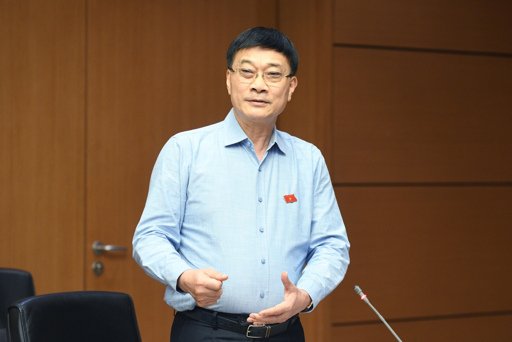 Cần giải pháp căn cơ để giá vàng “không nhảy điên loạn”