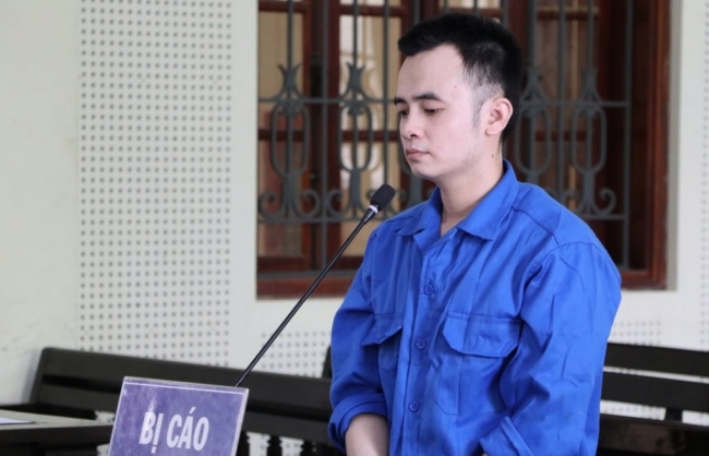 Quế Phong (Nghệ An): Thanh niên lĩnh án 20 năm tù vì mua bán ma tuý