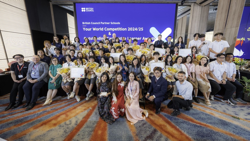 Your World không chỉ là cuộc thi – đó còn là nơi học sinh Việt Nam được mở rộng góc nhìn, học hỏi bạn bè quốc tế và cùng nhau kiến tạo một tương lai bền vững hơn.