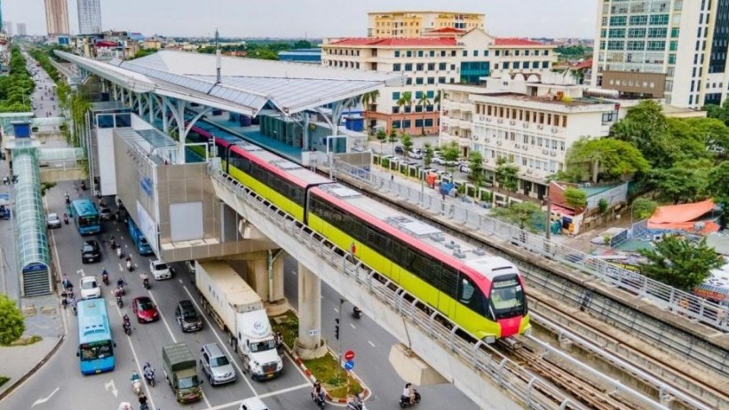Dừng tàu gần 1 giờ, Metro Hà Nội trở lại hoạt động bình thường