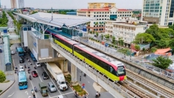 Dừng tàu gần 1 giờ, Metro Hà Nội trở lại hoạt động bình thường