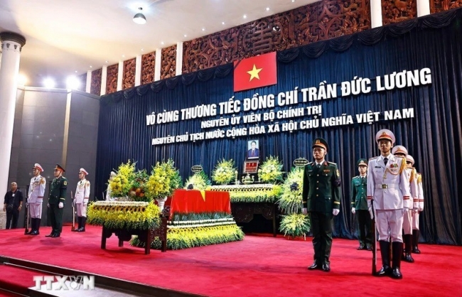Cử hành trọng thể Lễ Quốc tang nguyên Chủ tịch nước Trần Đức Lương