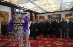 Đoàn đại biểu TP Hồ Chí Minh đến viếng nguyên Chủ tịch nước Trần Đức Lương