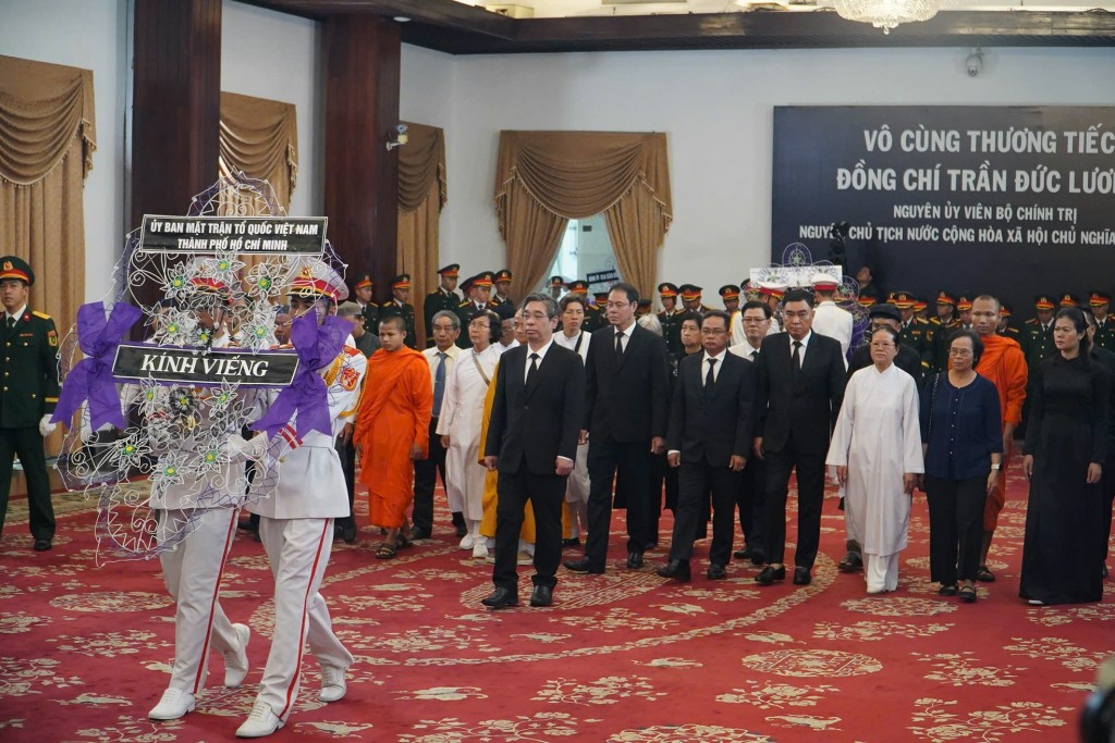 Bí thư Thành ủy Thành phố Hồ Chí Minh, Bí thư Đảng đoàn, Chủ tịch Ủy ban Mặt trận Tổ quốc Việt Nam Thành phố Hồ Chí Minh Bí thư Thành ủy Thành phố Hồ Chí Minh, Bí thư Đảng đoàn, Chủ tịch Ủy ban Mặt trận Tổ quốc Việt Nam Thành phố Hồ Chí Minh