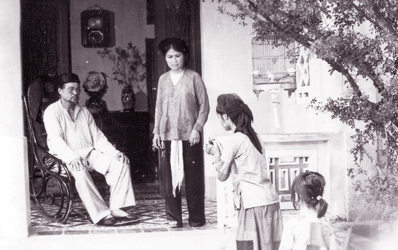 Nghệ sĩ Ưu tú Mai Châu - 