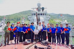 Tuổi trẻ Quảng Ngãi hướng về biển đảo quê hương
