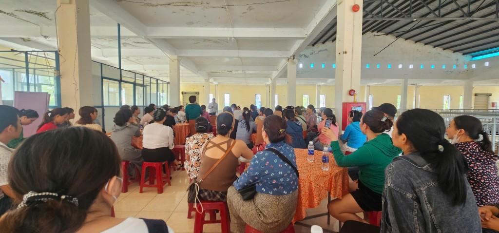 Cần đảm bảo quyền lợi của tiểu thương tại chợ Điện Nam Trung