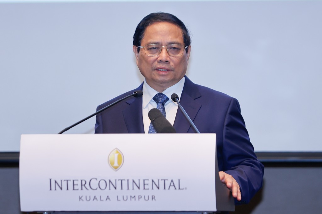 Thủ tướng kêu gọi doanh nghiệp phát huy sứ mệnh kết nối trong ASEAN và giữa Việt Nam - Malaysia - Ảnh: VGP/Nhật Bắc