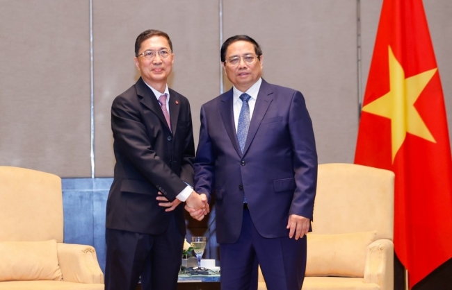 Thủ tướng Phạm Minh Chính làm việc với các doanh nghiệp hàng đầu Malaysia