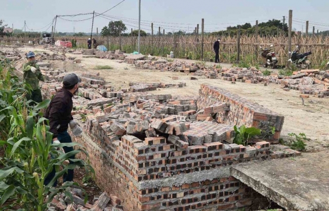 Bài 2: Xử lý hàng loạt công trình vi phạm trên đất nông nghiệp