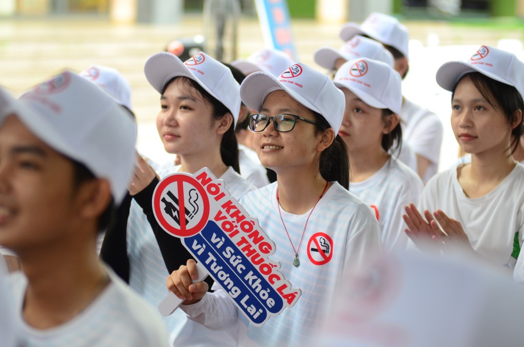 Hơn 1.000 đoàn viên, thanh niên Đà Nẵng hưởng ứng Ngày Thế giới không thuốc lá năm 2025 (Ảnh Đ.Minh) Hơn 1.000 đoàn viên, thanh niên Đà Nẵng hưởng ứng Ngày Thế giới không thuốc lá năm 2025 (Ảnh Đ.Minh)