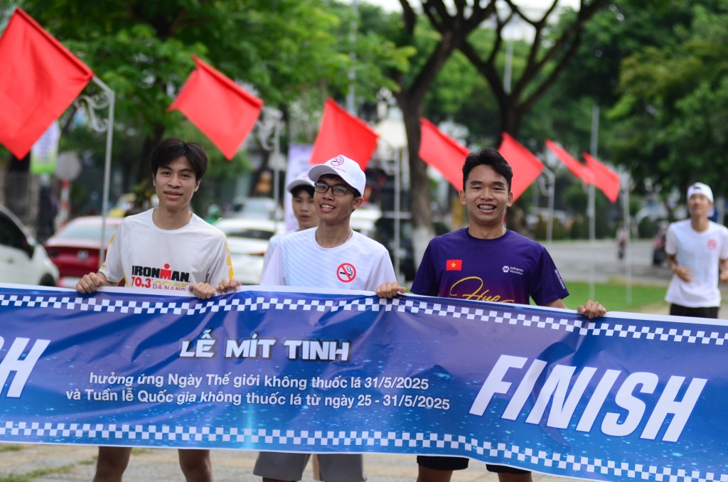 Giải chạy được triển khai trên ứng dụng Strava, bắt đầu từ ngày 26/5 đến hết ngày 26/6 dành cho người Việt Nam ở mọi lứa tuổi (Ảnh Đ.Minh) Giải chạy được triển khai trên ứng dụng Strava, bắt đầu từ ngày 26/5 đến hết ngày 26/6 dành cho người Việt Nam ở mọi lứa tuổi (Ảnh Đ.Minh)