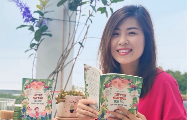 Chân thành và cảm động cuốn sách nhà báo Tiểu Phong tặng con gái