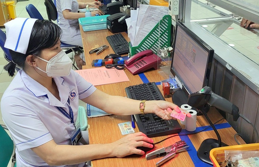 Tạo thuận lợi cho người dân và cơ sở y tế trong quá trình khám chữa bệnh