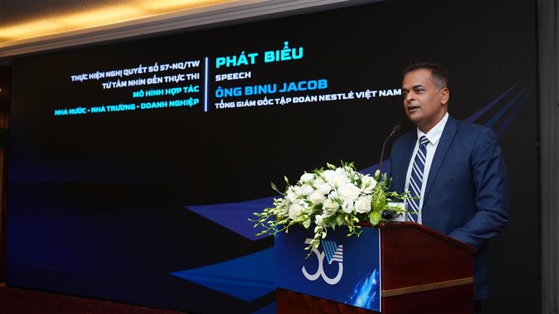 Ông Binu Jacob, Tổng giám đốc Nestlé Việt Nam, nhấn mạnh Nestlé tin vào sức mạnh của tuổi trẻ, đổi mới sáng tạo và chuyển đổi số
