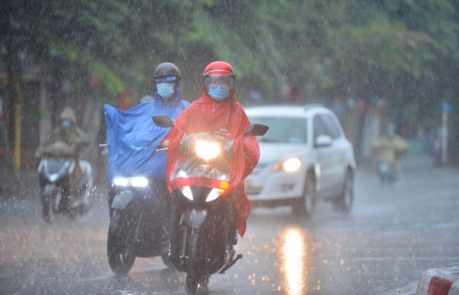 Thời tiết ngày 27/5: Mưa trên diện rộng