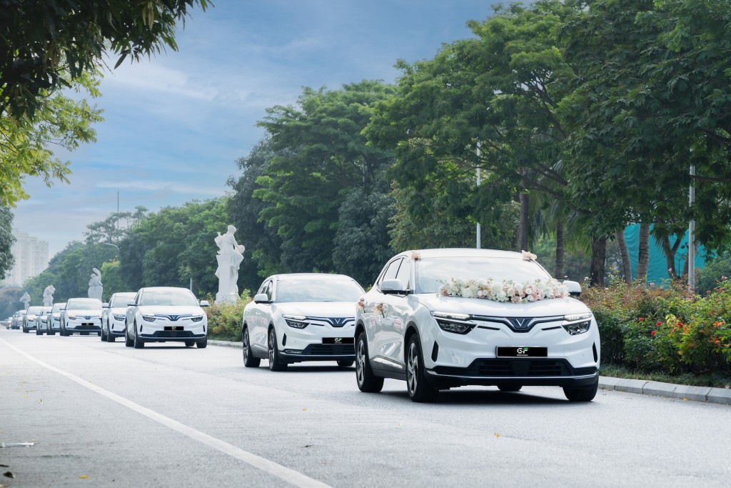 Green Future kết hợp cùng Vinpearl đưa ra các gói dịch vụ cưới trọn gói từ địa điểm tổ thức đến phương tiện di chuyển