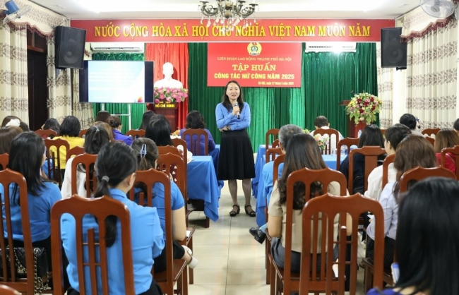 Nâng cao kỹ năng cán bộ nữ công Công đoàn trong tình hình mới