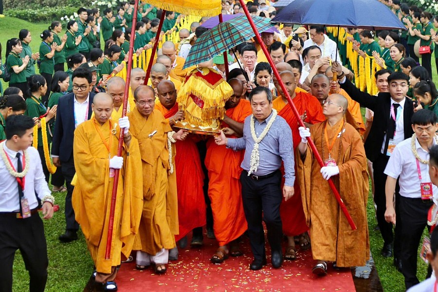 Buổi lễ cung rước được bảo đảm tuyệt đối an toàn, thể hiện sự chuẩn bị kỹ lưỡng và tinh thần trách nhiệm cao, góp phần tạo nên thành công toàn diện cho sự kiện mang ý nghĩa tâm linh sâu sắc. Buổi lễ cung rước được bảo đảm tuyệt đối an toàn, thể hiện sự chuẩn bị kỹ lưỡng và tinh thần trách nhiệm cao, góp phần tạo nên thành công toàn diện cho sự kiện mang ý nghĩa tâm linh sâu sắc.