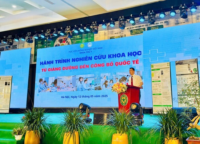 Sự kiện là diễn đàn kết nối sinh viên với giảng viên, thúc đẩy tinh thần nghiên cứu khoa học trong cộng đồng sinh viên ngành Thú y