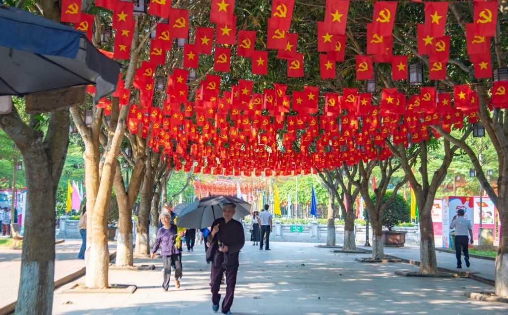 Lễ hội Làng Sen: Điểm hẹn tháng Năm