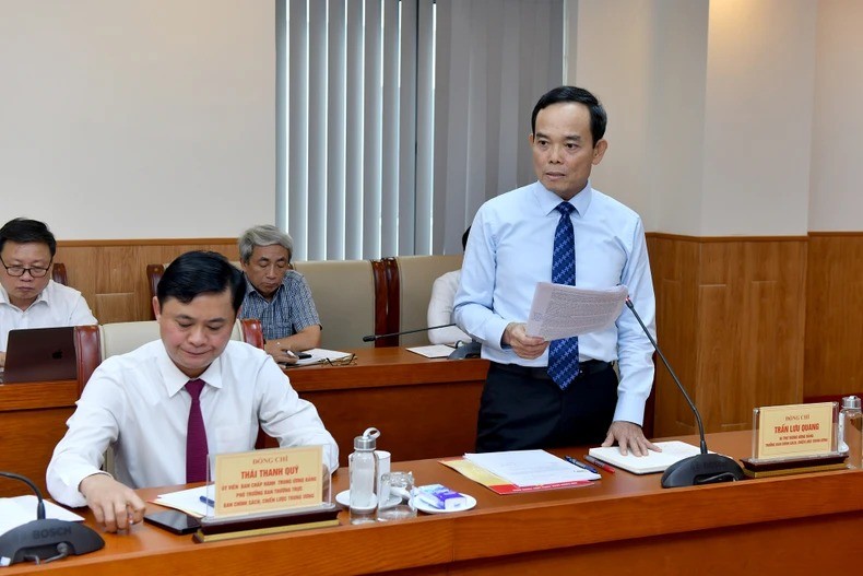 Đã đến lúc trả vàng về thị trường đúng nghĩa