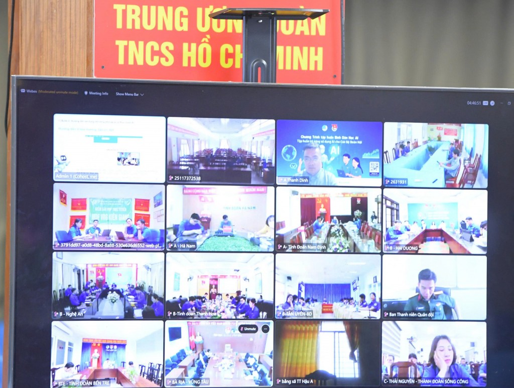 Cán bộ Đoàn - Hội tham gia học AI từ các điểm cầu trực tuyến