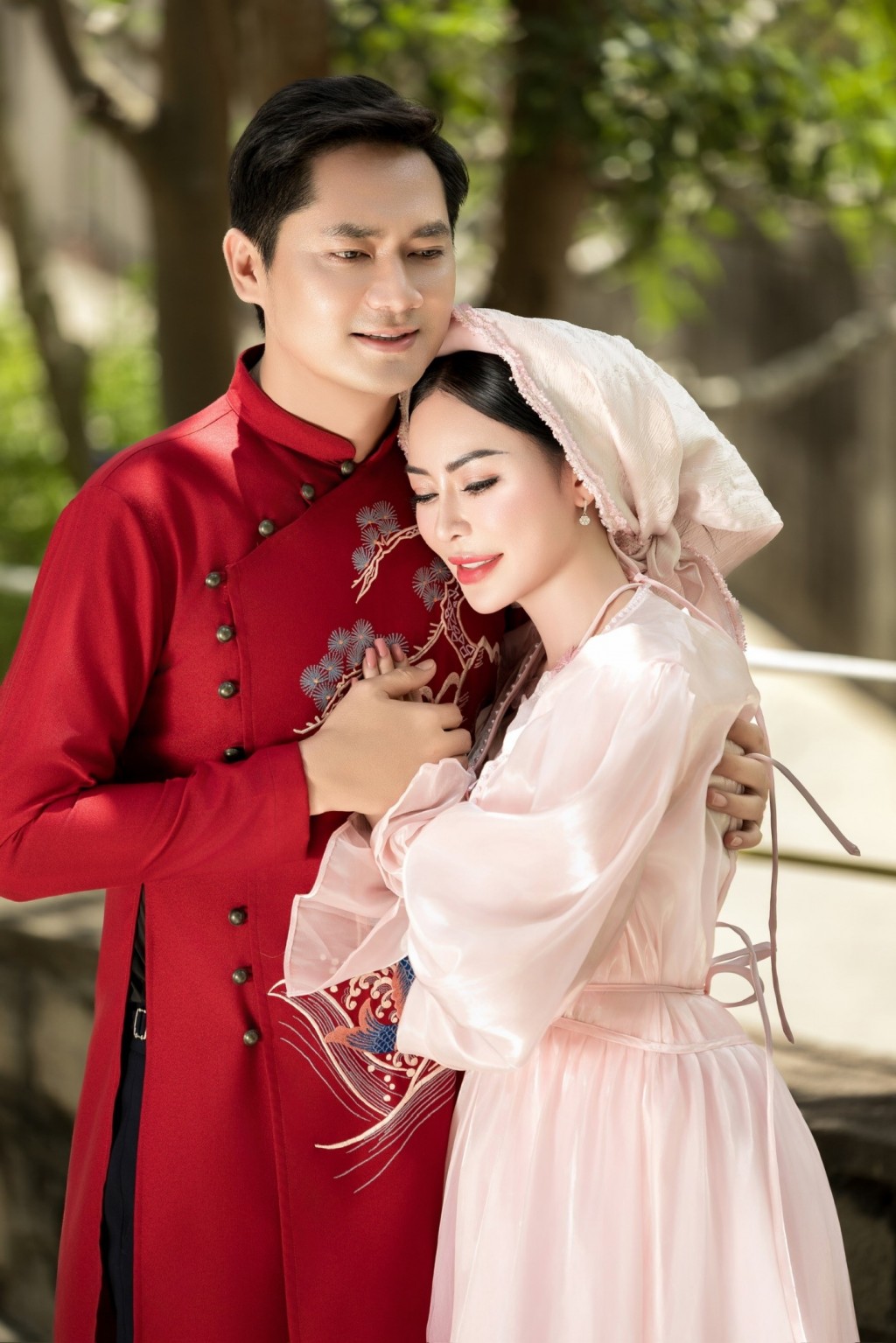 Minh Luân - Vũ Ngọc Anh ra mắt MV đậm chất dân gian