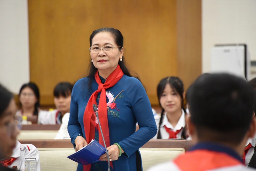 Lãnh đạo TP Hồ Chí Minh gặp gỡ, lắng nghe ý kiến thiếu nhi