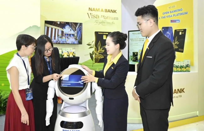 Tỷ lệ giao dịch online của Nam A Bank đạt trên 97%: Minh chứng cho thành công chuyển đổi số