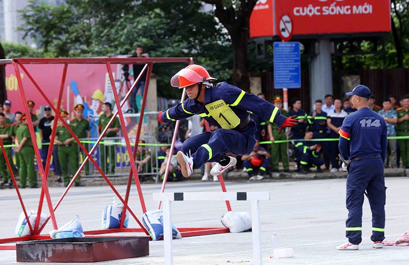 Công an Hà Nội nhất toàn đoàn hội thi CC&CNCH toàn quốc