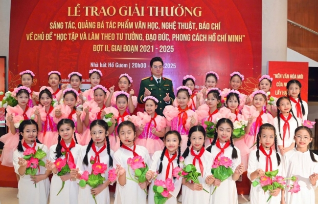 Âm nhạc gieo mầm xanh nhân cách, lý tưởng sống đẹp trong tâm hồn trẻ thơ