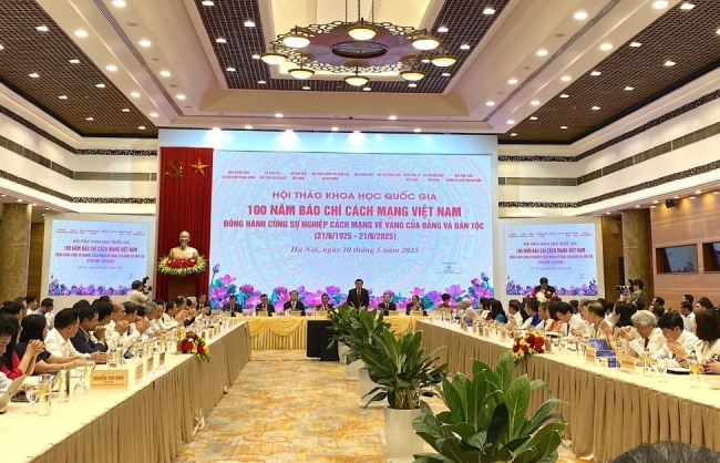 100 năm báo chí cách mạng đồng hành cùng Đảng và dân tộc