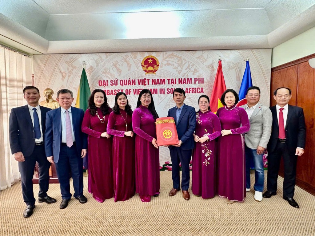Đoàn đại biểu TP Hà Nội thăm, làm việc tại Nam Phi