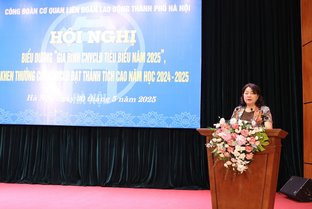 Biểu dương 33 gia đình công nhân, viên chức tiêu biểu năm 2025