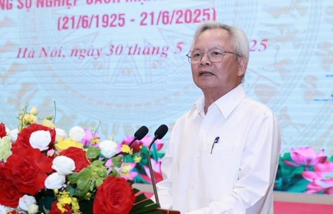 Vũ khí sắc bén, cùng dân tộc làm nên những trang sử vẻ vang