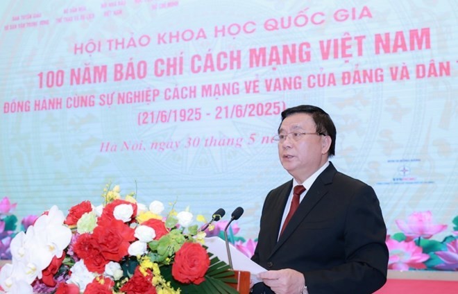 Báo chí cần chủ động thích ứng với nhu cầu truyền thông hiện đại