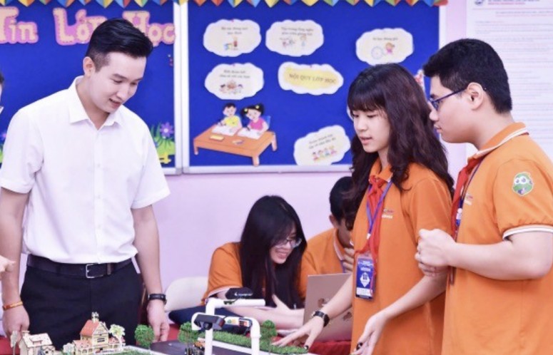Học trò Hà thành dùng AI giải bài toán giao thông, môi trường