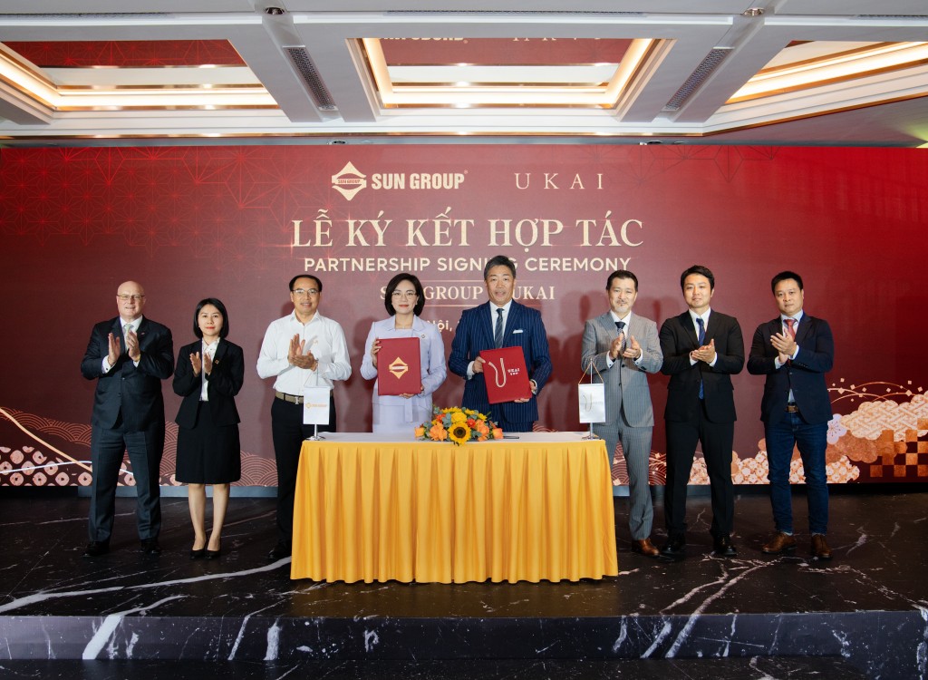 Lễ ký kết giữa Sun Hospitality & Entertainment Group - thương hiệu du lịch nghỉ dưỡng và vui chơi giải trí thuộc tập đoàn Sun Group và Ukai.