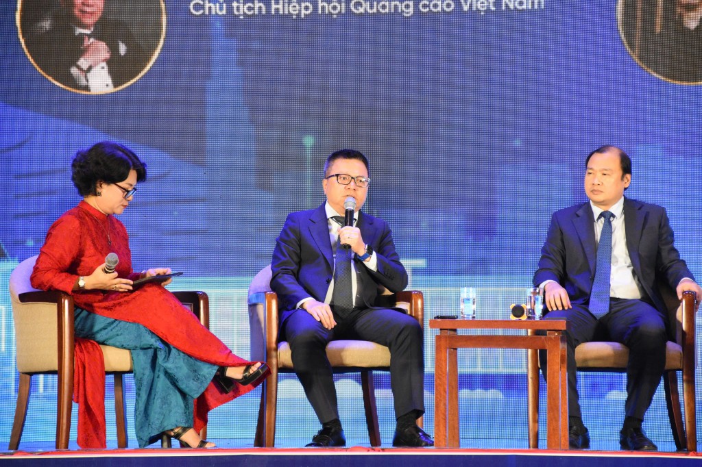 Đồng chí Lê Quốc Minh chia sẻ về cách tuyên truyền sáng tạo tại báo Nhân Dân